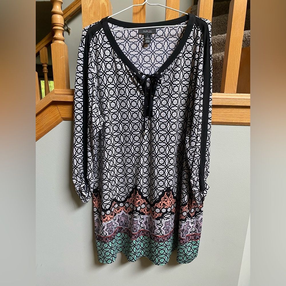 Style & Co Catalina Hideaway lace up tunic Sevilla Tile Size 1X Boho look